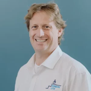 Portrait von Arne Buchholz dem Gründer und Geschäftsführer von Schleswig-Holstein Lifte